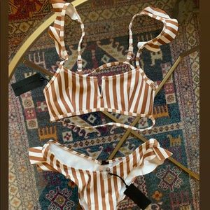 KENDALL + KYLIE SWIM